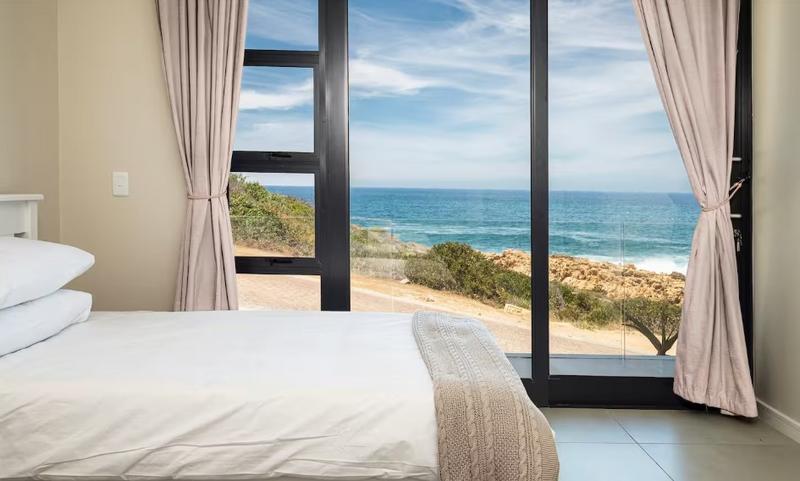 4 Bedroom Property for Sale in Pinnacle Point Golf Estate Western Cape